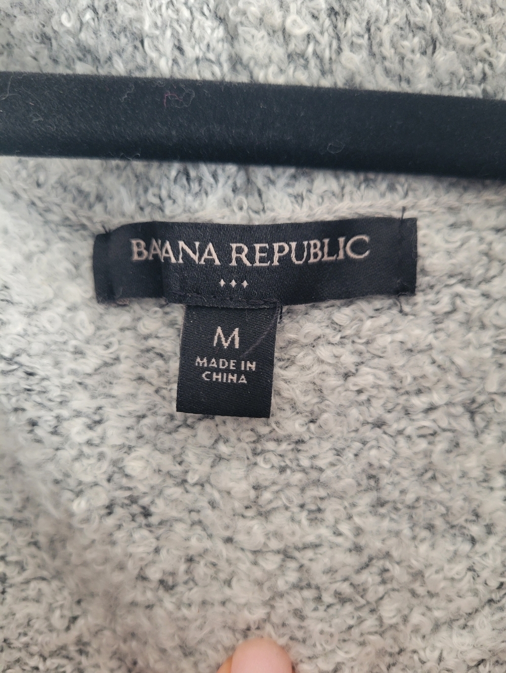 BNWOT Banana Republic Off The Shoulder Sweater - Picture 2 of 2
